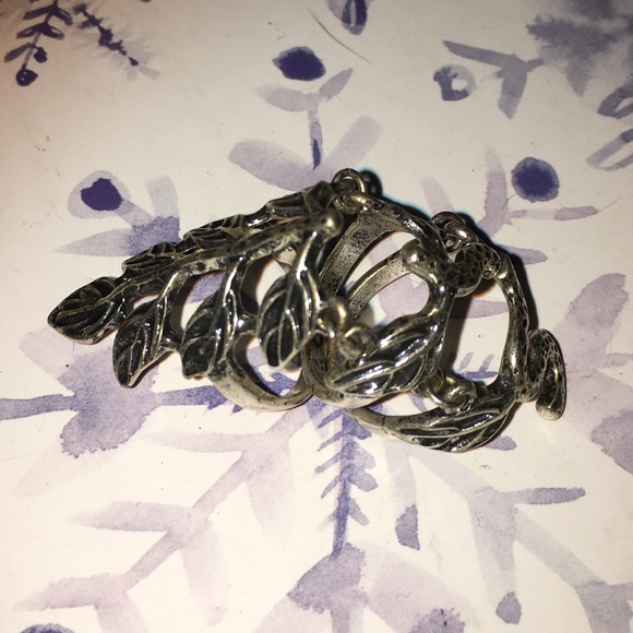 Silver ring - Picture 3 of 3